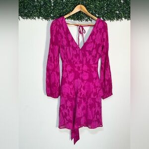 Band Of The Free NWT KISS ME FUCHSIA PEPLUM MINI DRESS Medium
